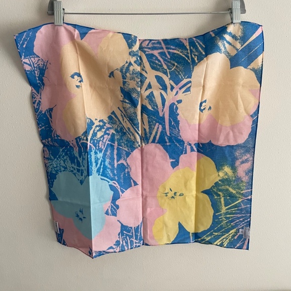 Andy Warhol flowers bandana Uniqlo Sprz - Picture 5 of 8